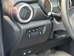 نيسان فيرسا